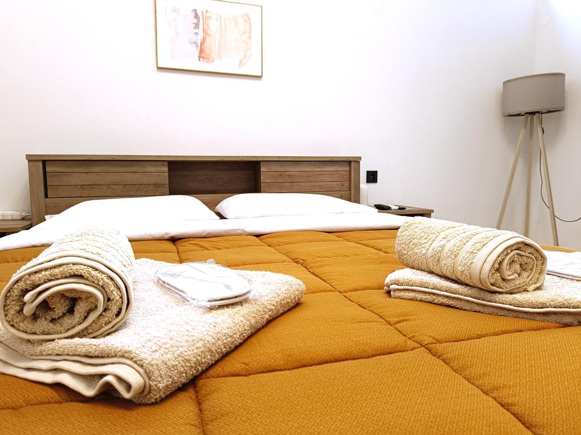 Giorgio Patrasso - Micro Apartment In The Center Of Patras Exterior foto